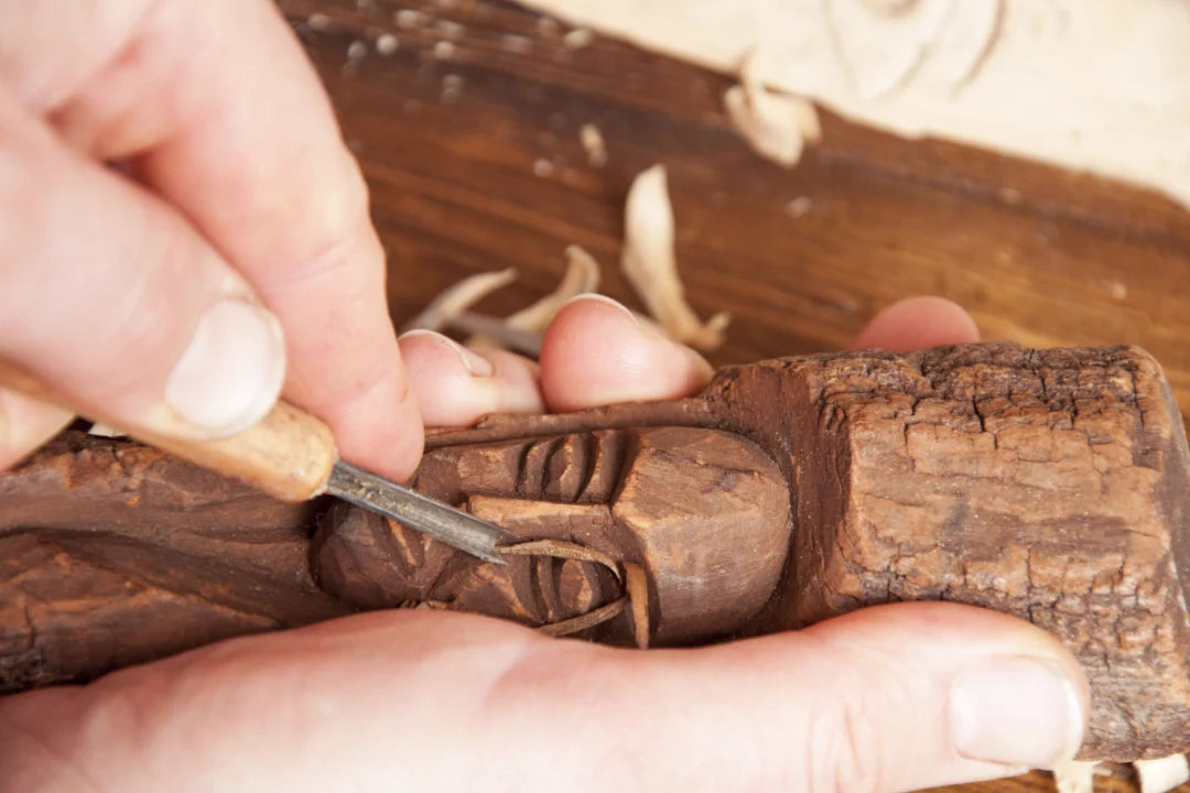 How to Choose the Right Wood for Wood Carving?